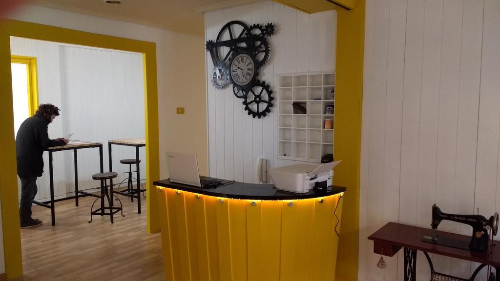 The Bridge Hotel Zaragoza Bagian luar foto